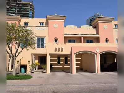 House · For rent · 4 bedrooms