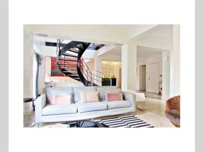 Apartment · For sale · 3 bedrooms