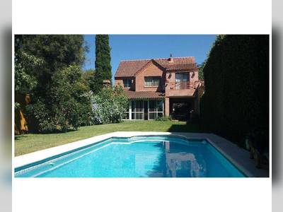 House · For sale · 4 bedrooms