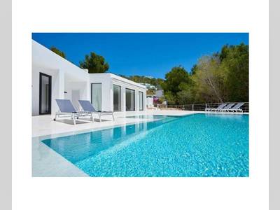 House · For sale · 5 bedrooms