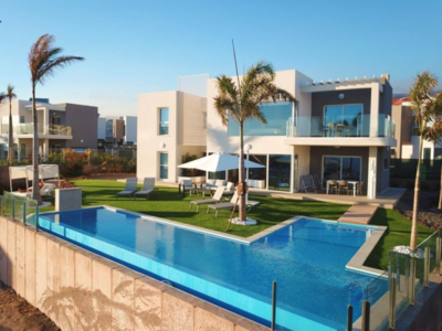 House · For sale · 3 bedrooms