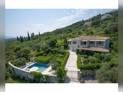 House · For sale · 5 bedrooms