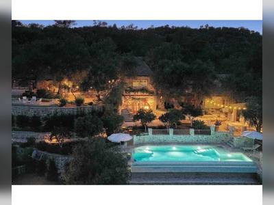 House · For sale · 6 bedrooms