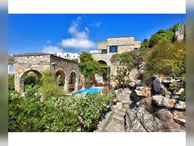 House · For sale · 5 bedrooms