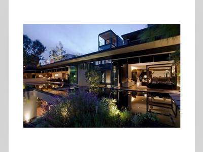 House · For sale · 4 bedrooms