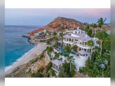 House · For sale · 6 bedrooms