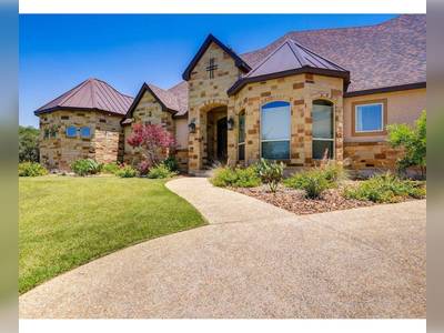 House · For sale · 4 bedrooms