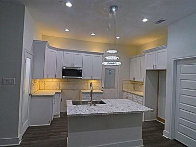 House · For sale · 4 bedrooms